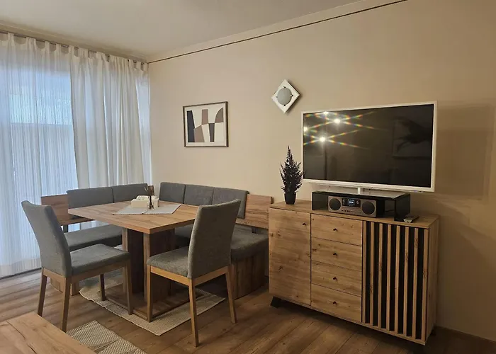 Alpenlandhaus Menardi